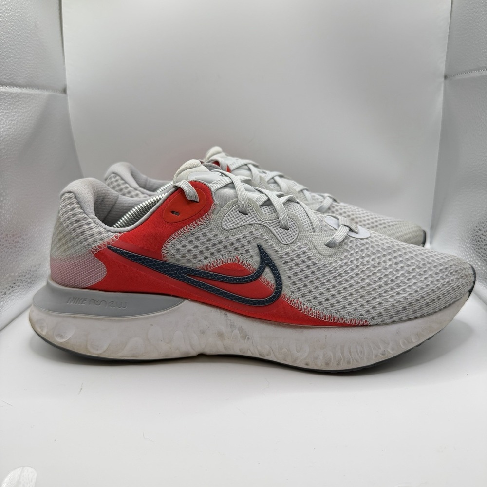 Men's 11.5 Nike Renew Run 2 Pure Platinum Chile Red Running Show Sneaker